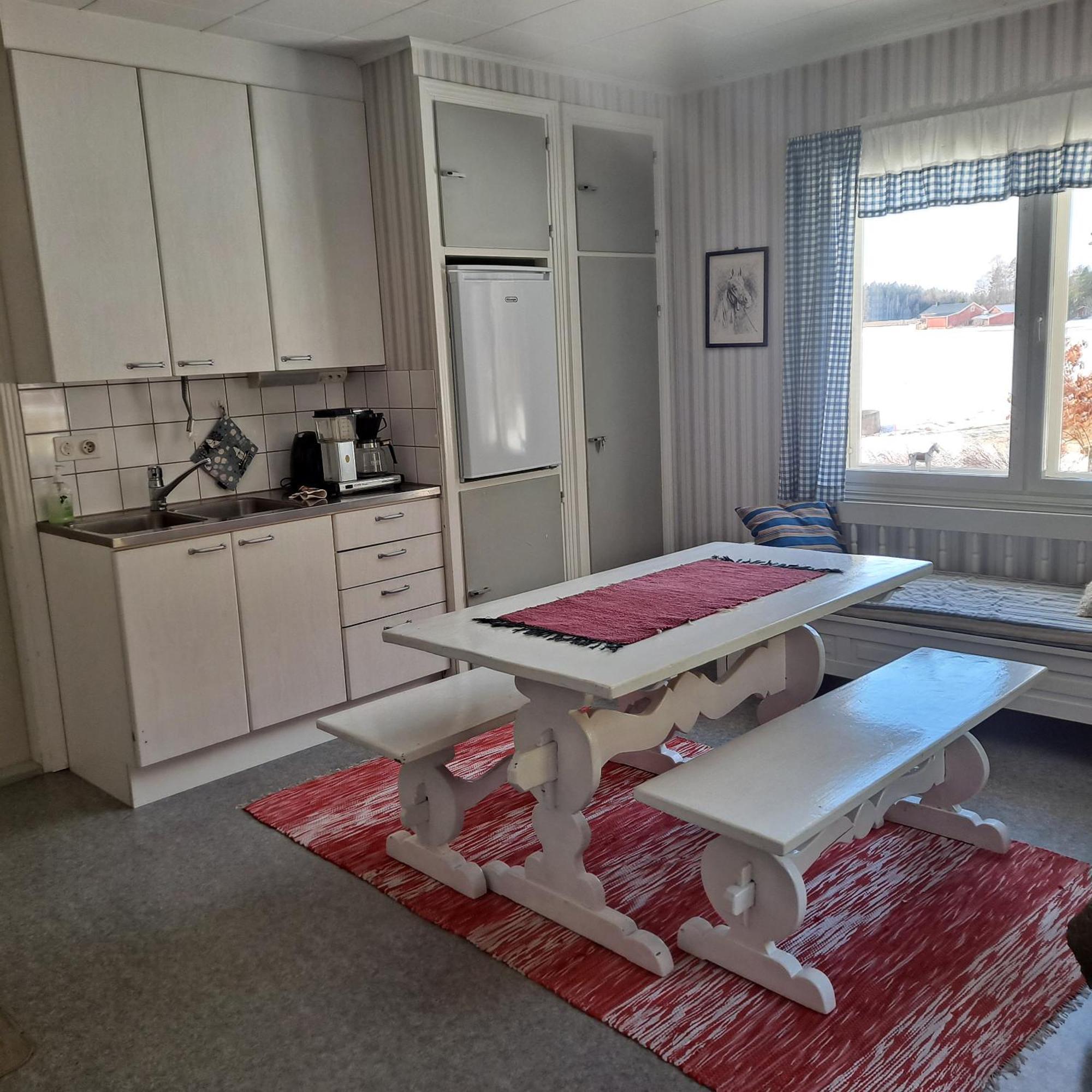 Levomaeki Farm Cottages Ypaja Habitación foto